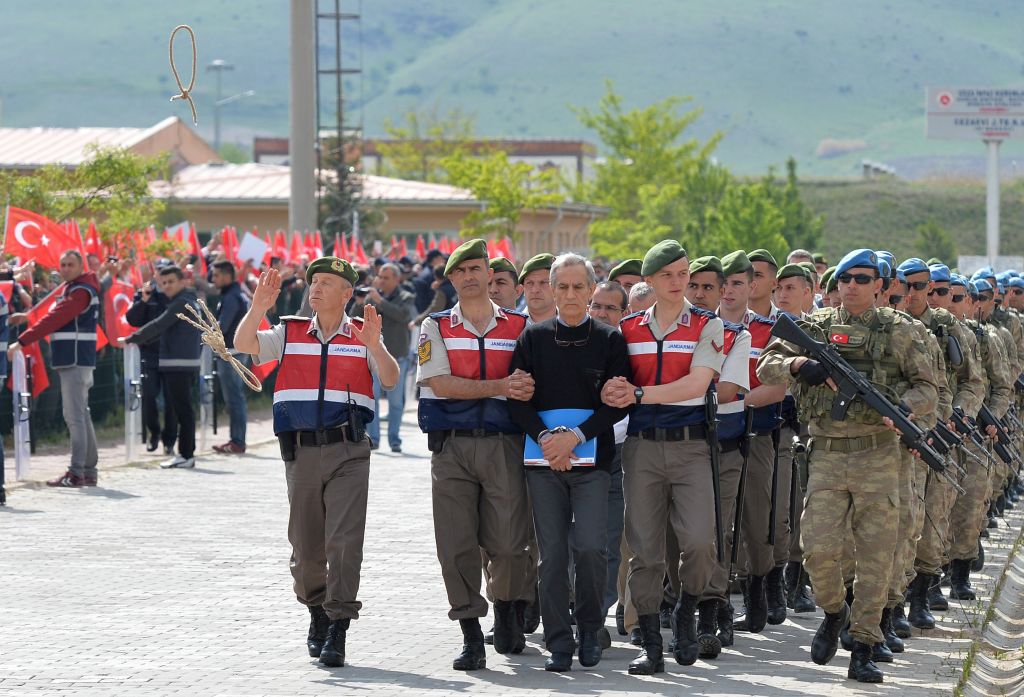 Αρχισε η δίκη για το αποτυχημένο στρατιωτικό πραξικόπημα στην Τουρκία