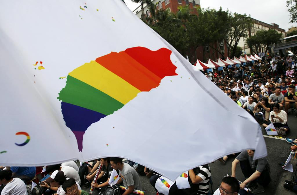 Η Ταϊβάν ανοίγει τον δρόμο για τον γάμο των ομοφυλοφίλων