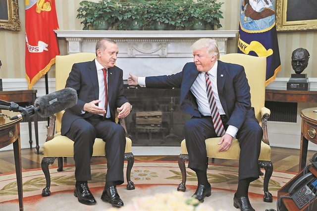 Δύο αυταρχικοί πρόεδροιπου αλληλοσυμπαθιούνται