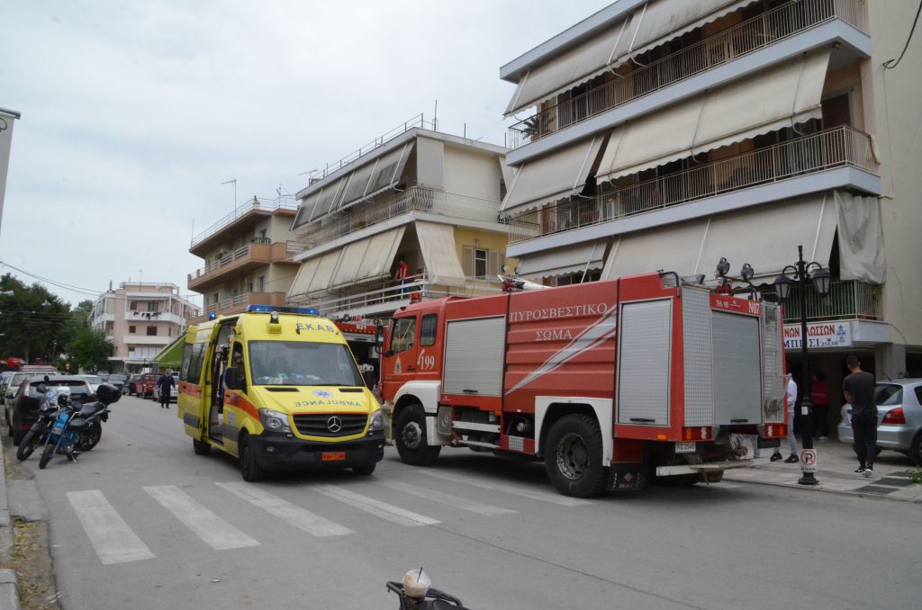Νεκρή από πυρκαγιά 24χρονη στη Λάρισα