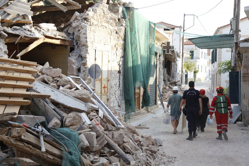 Τα 1061 έφτασαν τα μη κατοικήσιμα κτίσματα από τον σεισμό στη Λέσβο