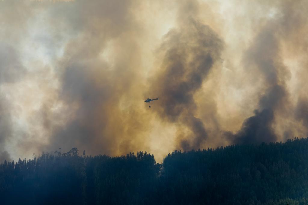 Μαίνονται οι πυρκαγιές στην Πορτογαλία – 63 νεκροί