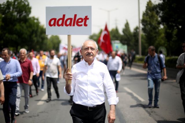 Η πορεία δικαιοσύνης ενοχλεί τον Ερντογάν