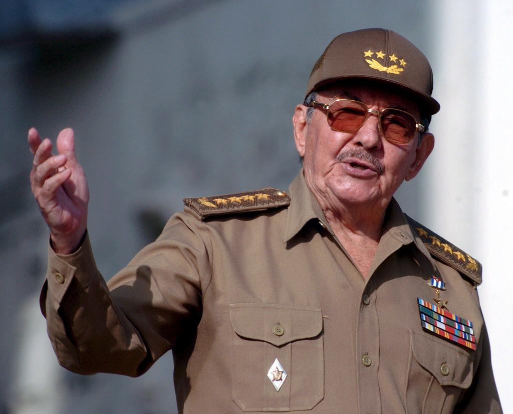 Την πολιτική του Τραμπ έναντι της Κούβας καταγγέλλει ο Ραούλ Κάστρο