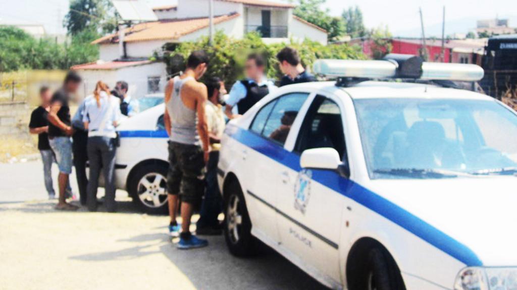 Στο φως οικογενειακή «επιχείρηση» εμπορίας ναρκωτικών – 26 συλλήψεις