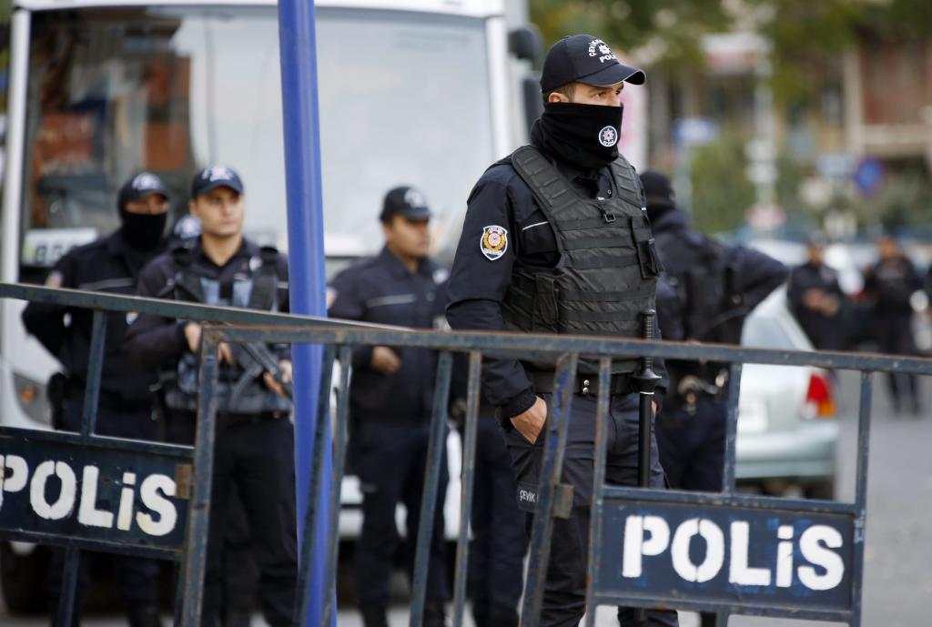 Κωνσταντινούπολη: Συνέλαβαν 42 άτομα σε πανεπιστήμια για σχέσεις με τον Γκιουλέν