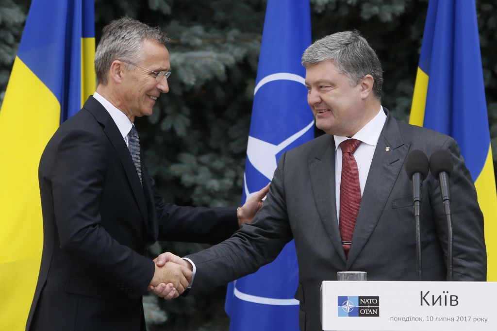 Ουκρανία και ΝΑΤΟ ξεκινούν διαπραγματεύσεις