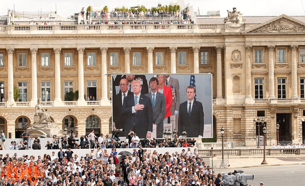Μήνυμα Μακρόν από την Ημέρα της Βαστίλης: «Τίποτα δεν θα χωρίσει τη Γαλλία από τις ΗΠΑ»
