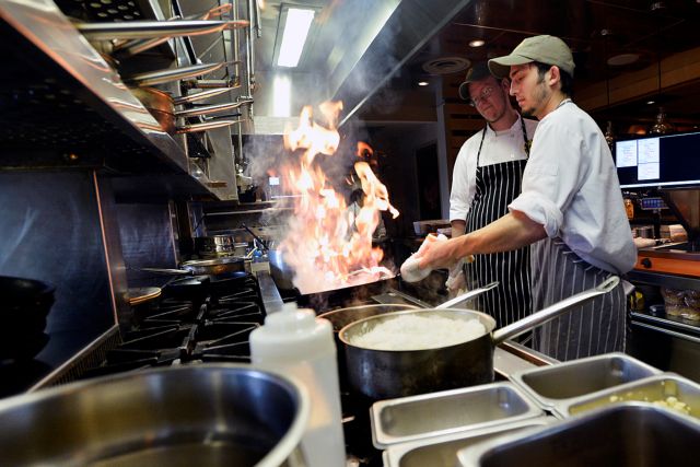 Εργαζόμενοι – σκλάβοι στον τουρισμό