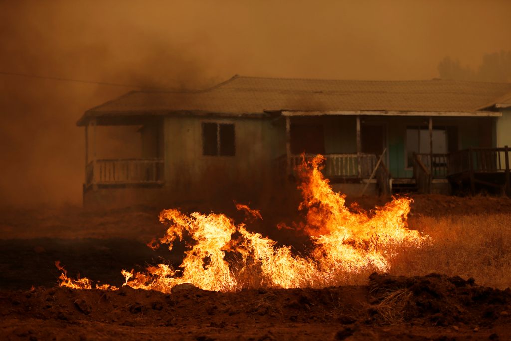 Μεγάλη πυρκαγιά απειλεί την Καλιφόρνια