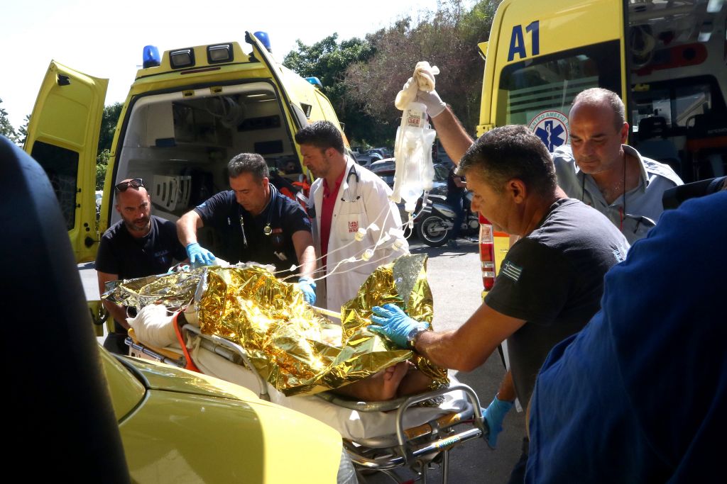 Σε κρίσιμη κατάσταση δύο από τους τραυματίες του σεισμού στην Κω