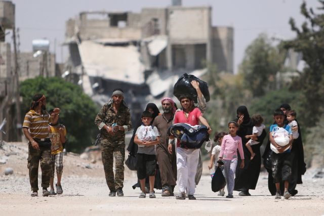 Συρία: 42 νεκροί στη Ράκα από αεροπορικές επιδρομές