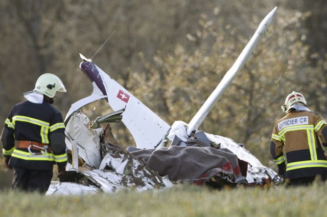 Τρεις νεκροί από συντριβή αεροσκάφους στην Ελβετία