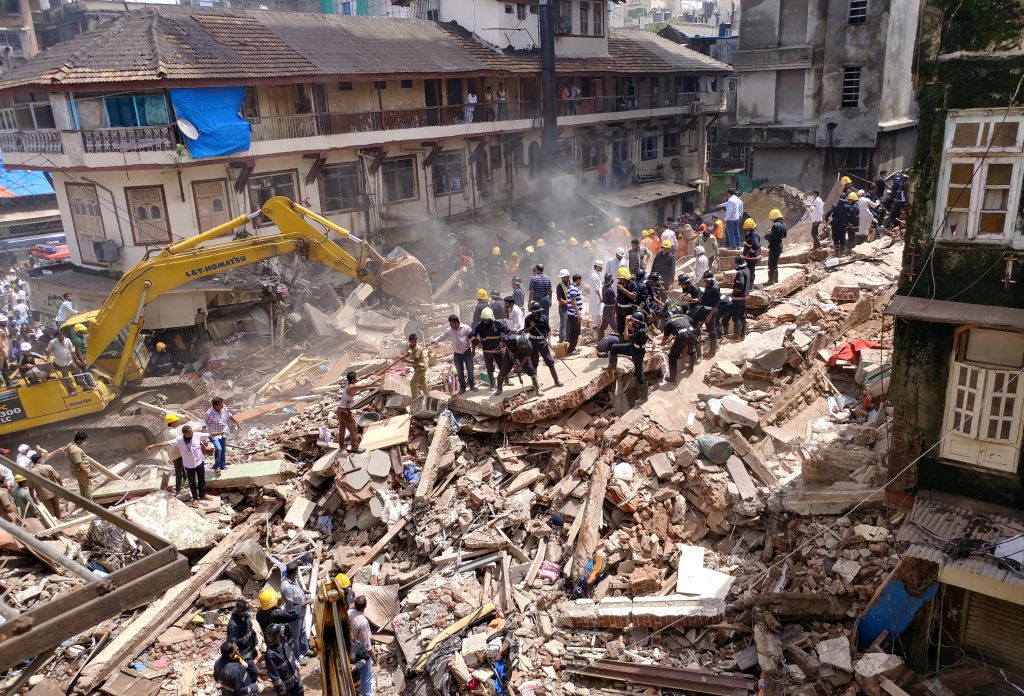 Ινδία: Σους 18 οι νεκροί από την κατάρρευση κτιρίου στη Μουμπάι