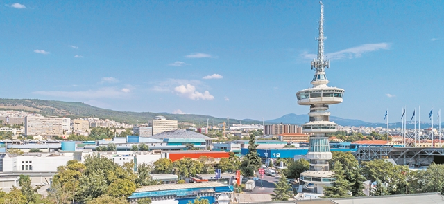 Εξαγγελίες για φορολογικές ανάσες στα νοικοκυριά