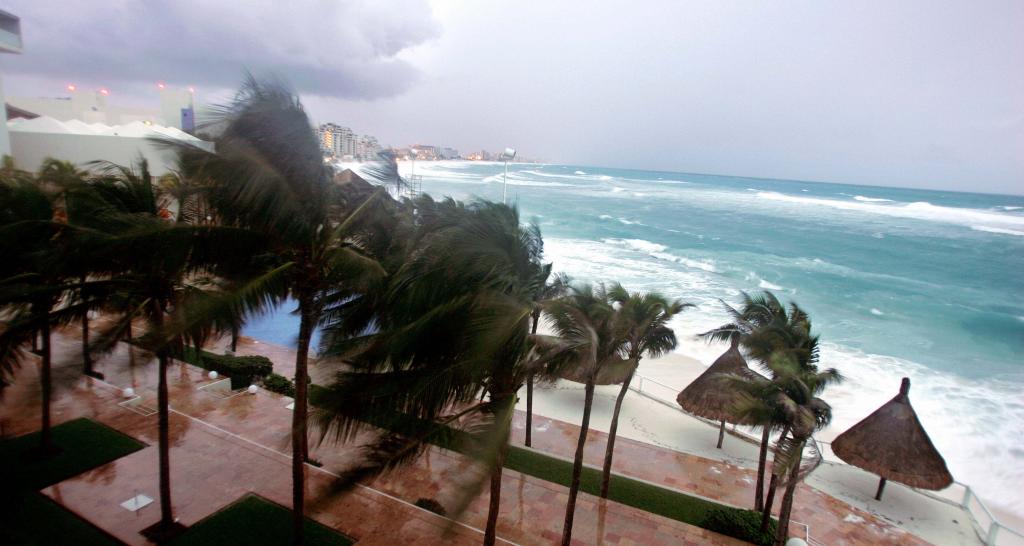 Δομινίκα: Τουλάχιστον έξι νεκροί από τον κυκλώνα Μαρία
