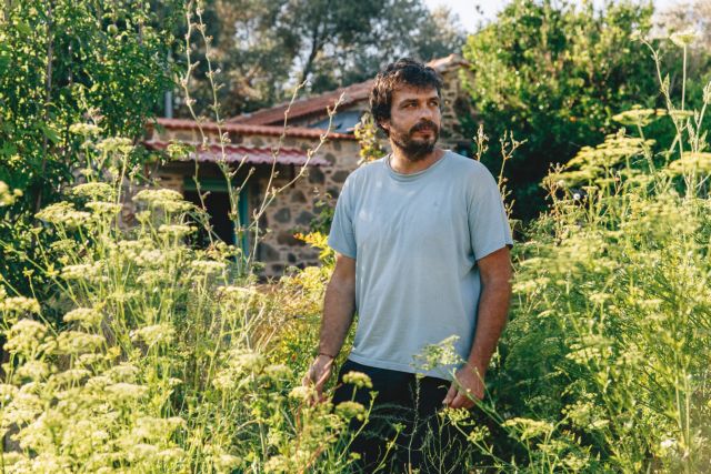 Ανεμοδαρμένα μυστικά, σπιτάλια του χθες και του τώρα