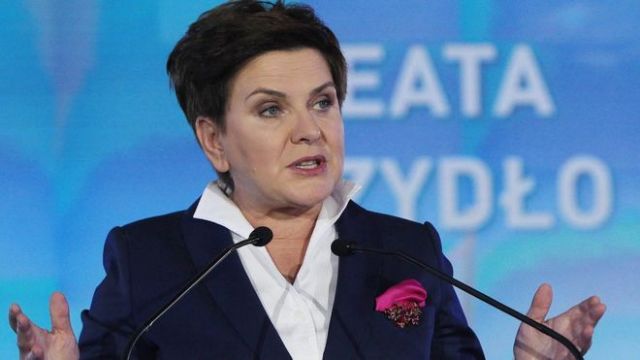 Η Πολωνία απέρριψε «τον εκβιασμό» της ΕΕ για τους πρόσφυγες