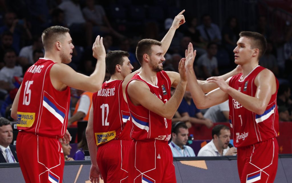Ευρωμπάσκετ: Η Σερβία προκρίθηκε εύκολα, ημιτελικό με Ρωσία