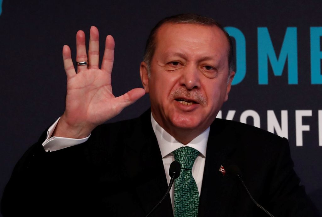 Ερντογάν: Οι ΗΠΑ θυσιάζουν έναν στρατηγικό εταίρο