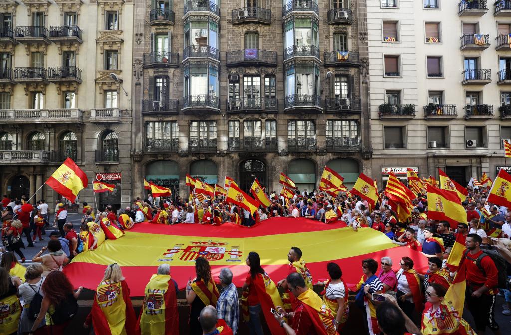 DW: Η ισπανική κυβέρνηση πρέπει να δράσει