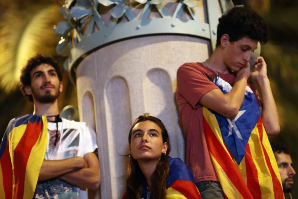 Η κεντρική κυβέρνηση θα αναλάβει τον έλεγχο της Καταλονίας αν δεν λάβει απάντηση για κήρυξη ανεξαρτησίας