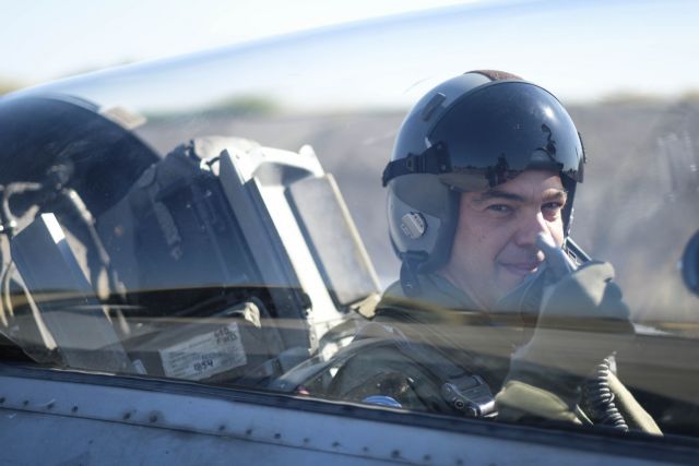 Τσίπρας: Το υπερόπλο που έχουμε είναι η ψυχή των Ελλήνων πιλότων