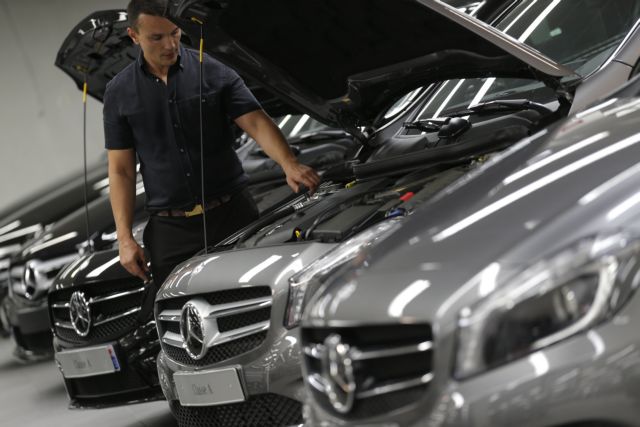 Στα ηλεκτρικά οχήματα ρίχνει το βάρος της η Daimler