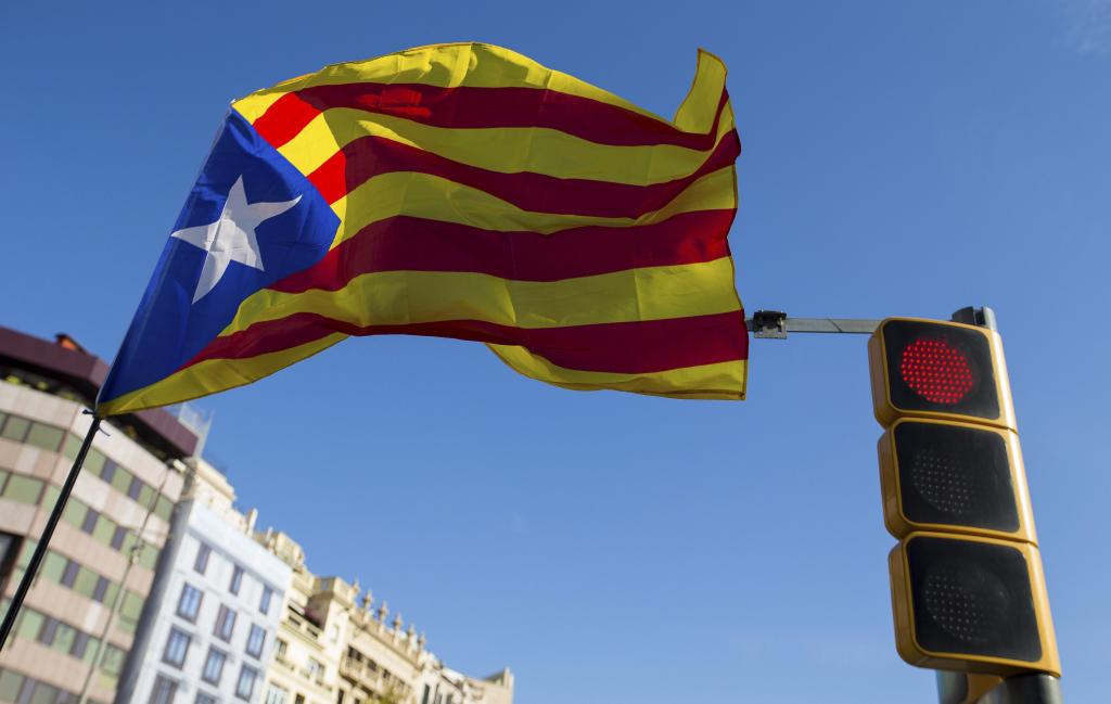 Ισπανός ΥΠΕΞ: Ελπίζουμε ο καταλανικός λαός να αγνοήσει τις οδηγίες της περιφερειακής κυβέρνησης