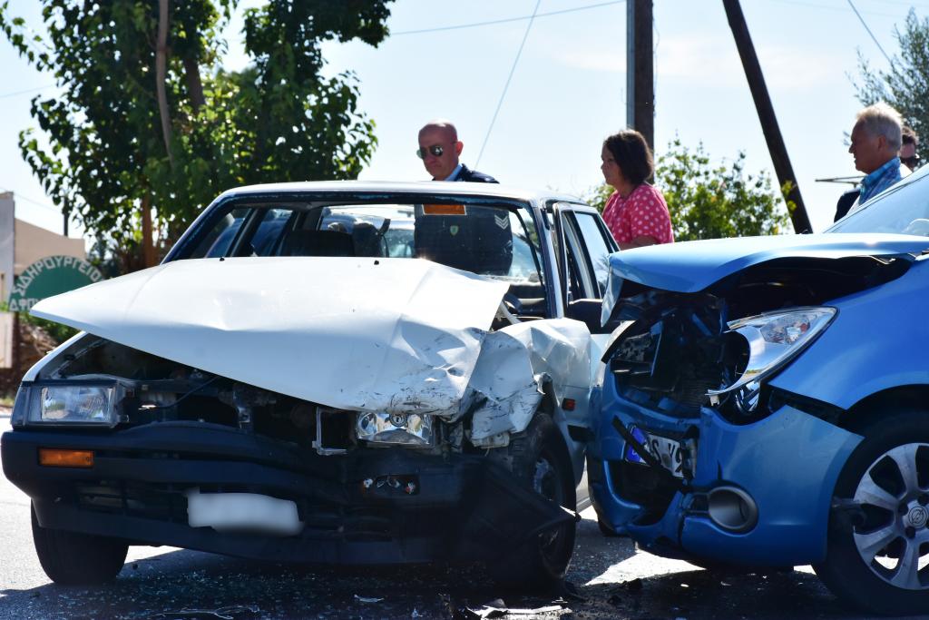 ΕΛΣΤΑΤ: Μείωση των τροχαίων ατυχημάτων κατά 2,8%