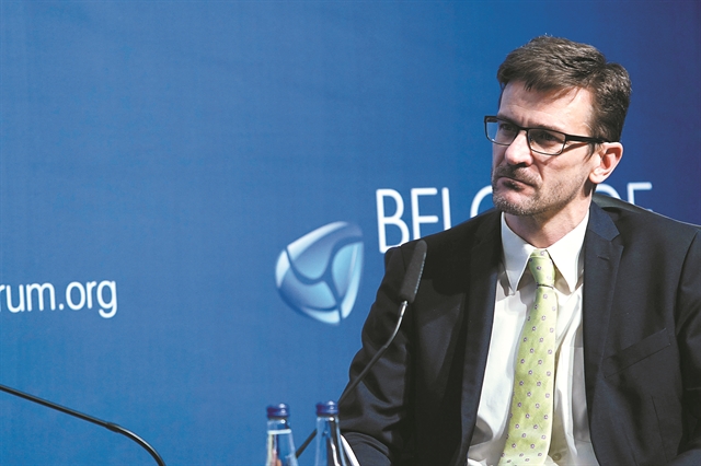 Αγκάθια στον δρόμο της διεύρυνσης