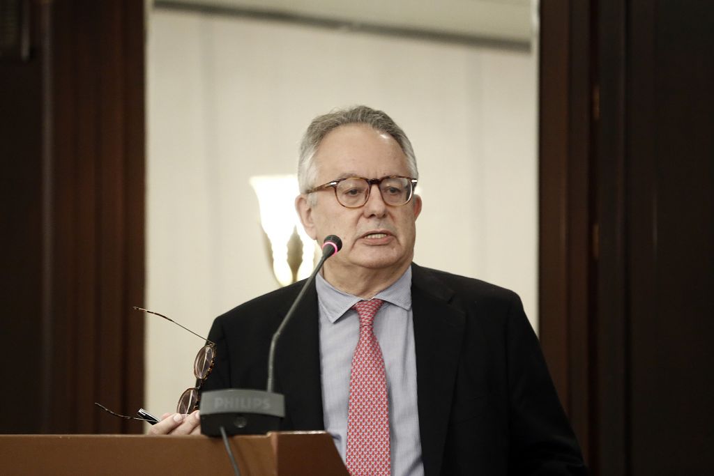 Αλιβιζάτος: Η συμμετοχή κλειδί για την επιτυχία των εκλογών