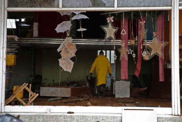 Μάνδρα: Σοβαρές ζημιές στα επτά από τα δέκα κτίσματα