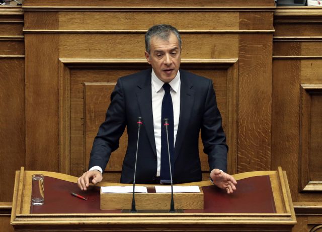 Θεοδωράκης:Δεν θα στερήσουμε το καρβέλι από τους πολίτες