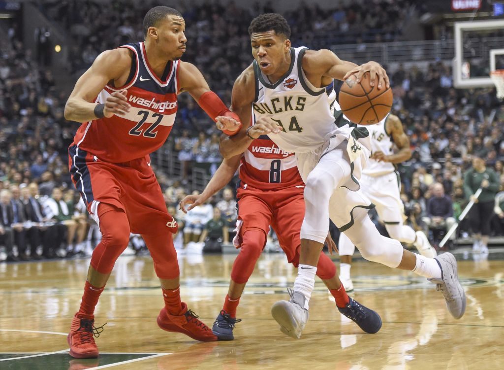 Ο Αντετοκούνμπο επέστρεψε, αλλά το Μιλγουώκι ηττήθηκε στο Σολτ Λέικ Σίτι