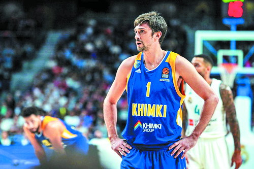 Εκτός Παγκόσμιου και ο Σβεντ