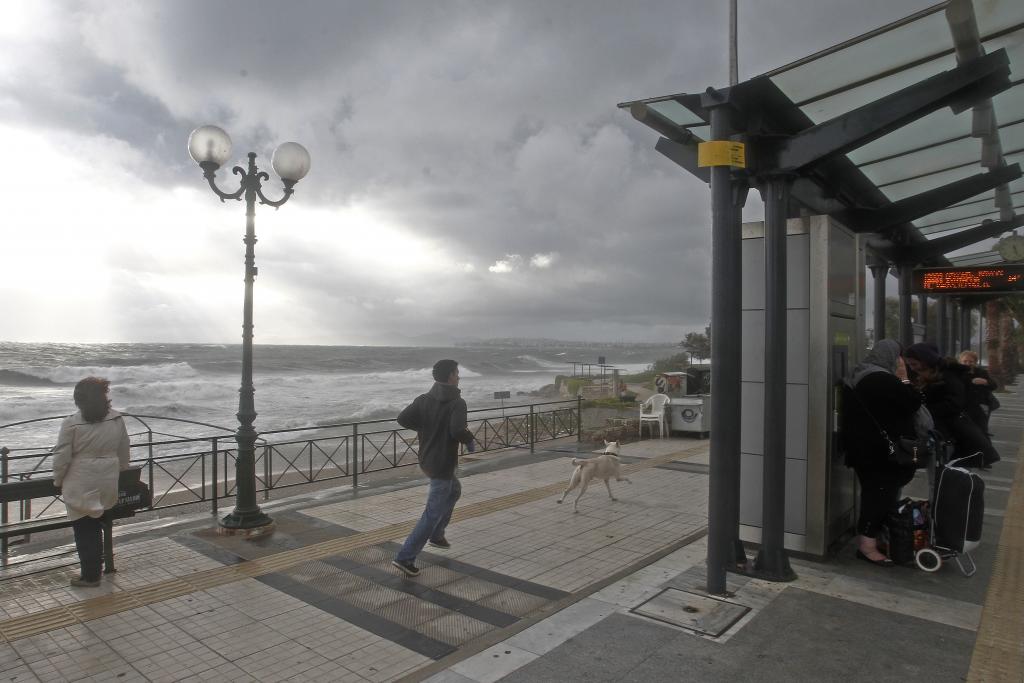 Ψυχρή εισβολή από τη Δευτέρα