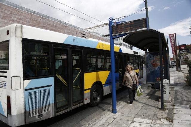 Εξερράγη κινητήρας λεωφορείου του ΟΑΣΑ στο κέντρο της Αθήνας | tanea.gr