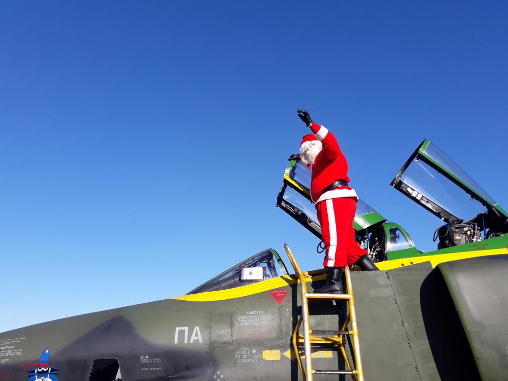 Με F16 «προσγειώθηκε» ο Αϊ Βασίλης στην 110 Πτέρυγα Μάχης