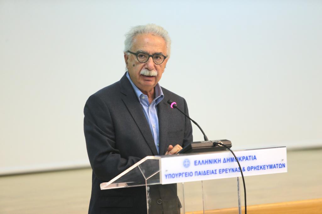 Ανοίγει το θέμα εκλογής μουφτή ο Γαβρόγλου