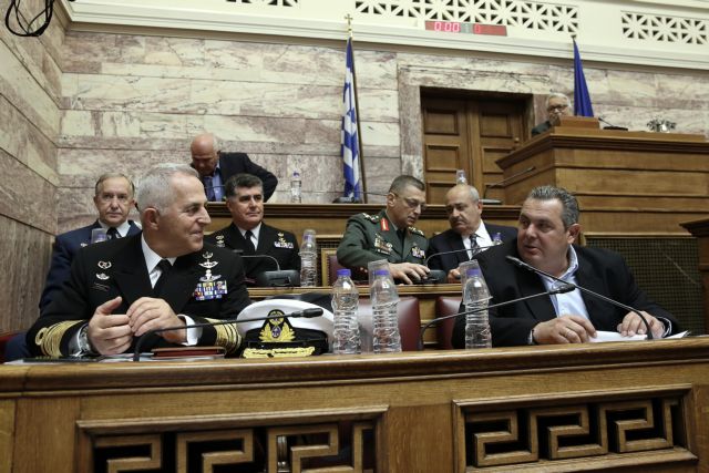 Αποχαιρετισμός στα όπλα και νέος… μεσάζων