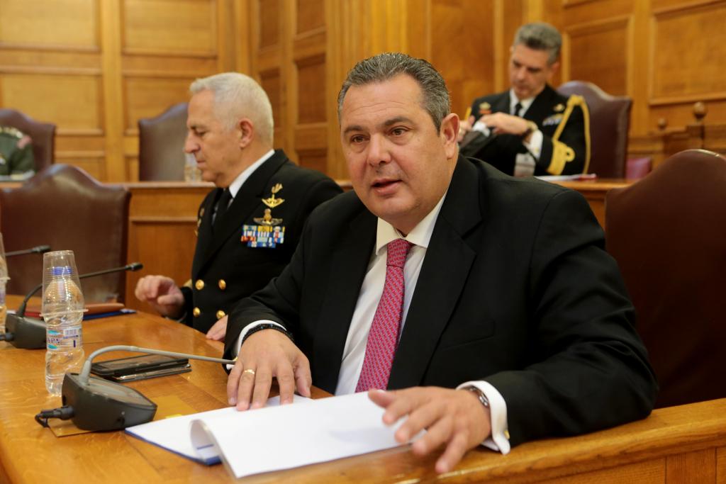 Ελλειμμα εμπιστοσύνης στον Καμμένο εκφράζουν ΝΔ, ΔΗΣΥ, Ποτάμι