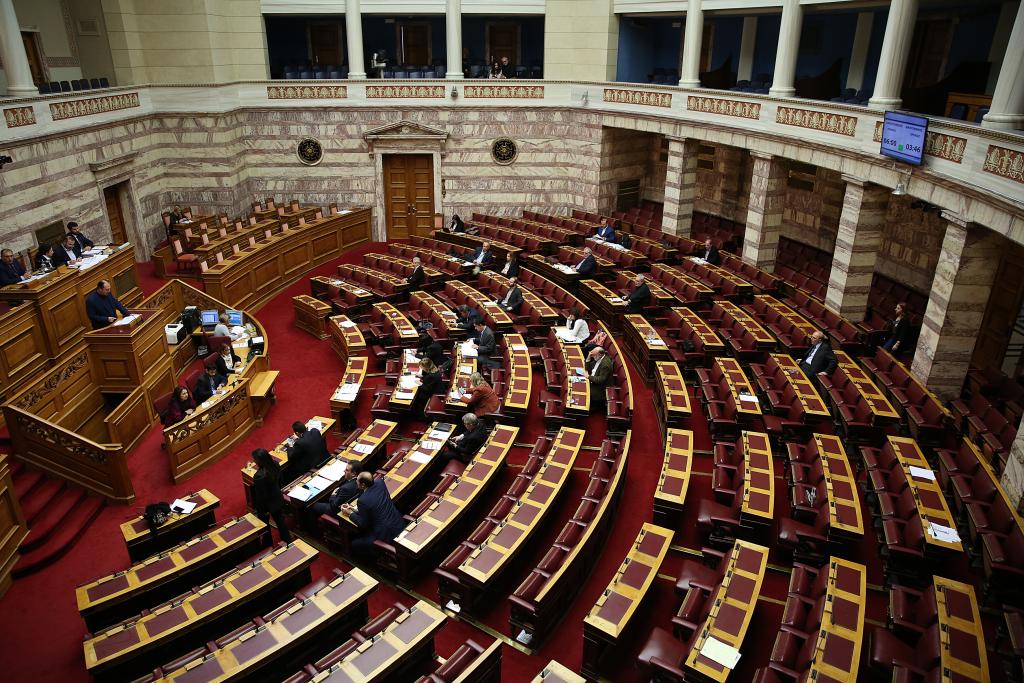 Νέα αντιπαράθεση Κυβέρνησης – ΝΔ με αφορμή το «πόθεν έσχες»