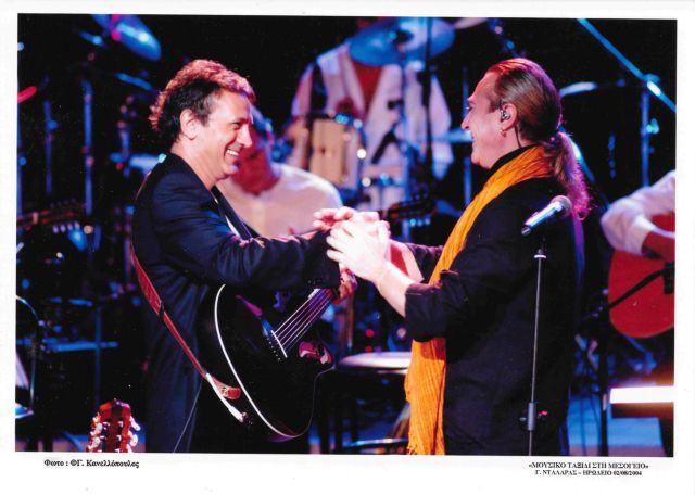 «Η Ιστορία δεν γράφεται με αυτόγραφα και σέλφι»