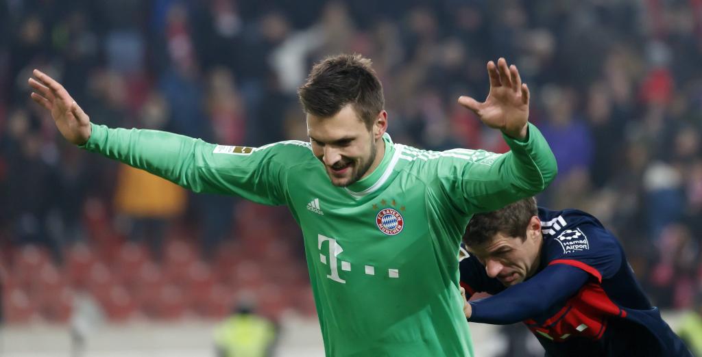 Ο Ούλραϊχ κράτησε τη νίκη για την Μπάγερν, νίκη για Ντόρτμουντ