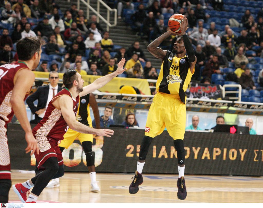 Μπάσκετ: Νίκη της ΑΕΚ επί της Βενέτσια