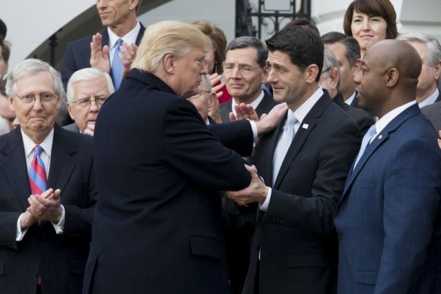 Τραμπ: «Επιστρέφουμε στην Αμερική το μεγαλείο της»