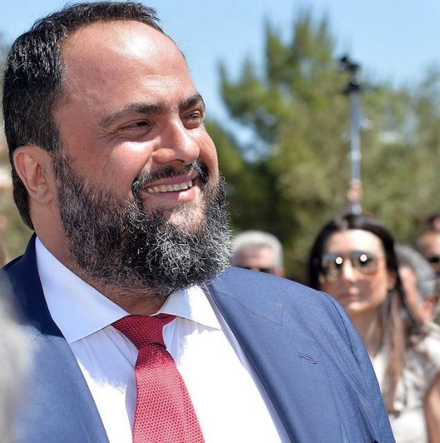 Επενδύει 1,1 δισ. δολάρια στην πράσινη ναυτιλία