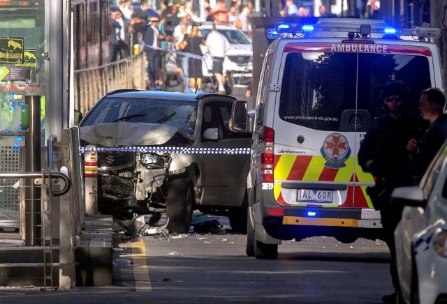 Πάγωσε η Μελβούρνη από επίθεση με αυτοκίνητο