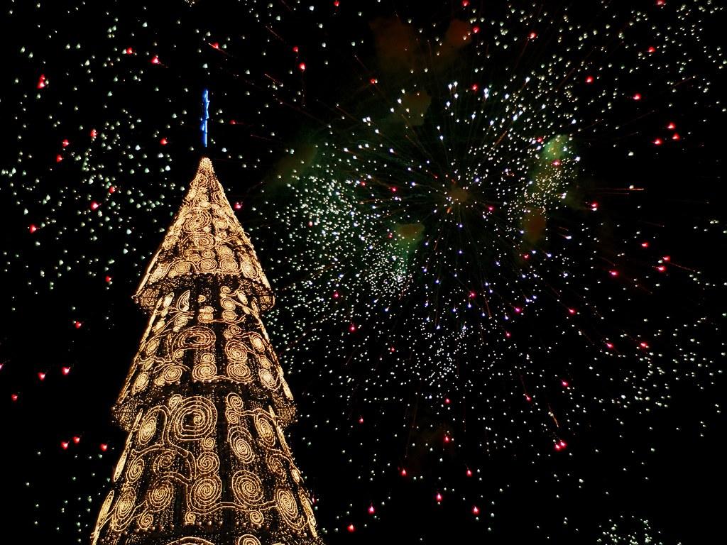 Τα 10 πιο εντυπωσιακά χριστουγεννιάτικα δέντρα του κόσμου